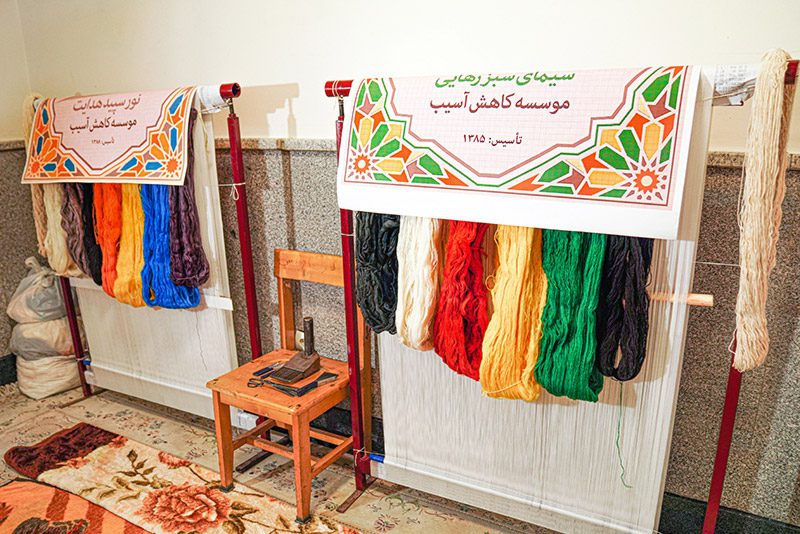 کارگاه قالی بافی